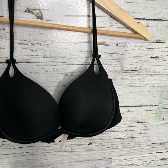 Victoria’s Secret plunge black bra size 34D - Picture 3 of 9